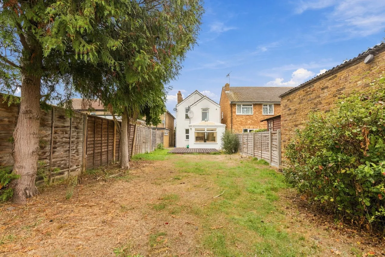Woodthorpe Road, Ashford, TW15, photo 20