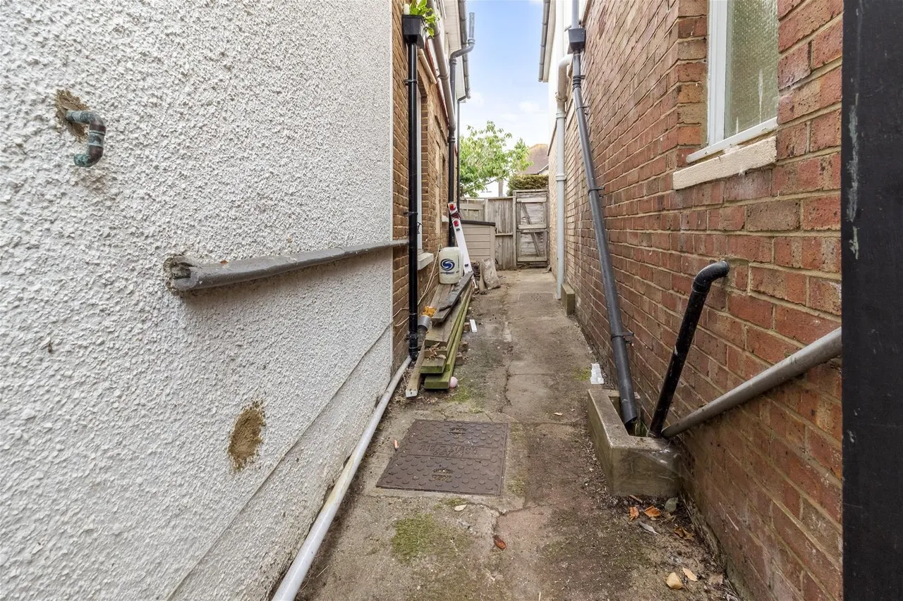 Pavilion Road, Worthing, photo 22
