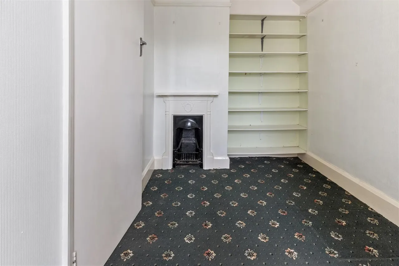 Pavilion Road, Worthing, photo 17