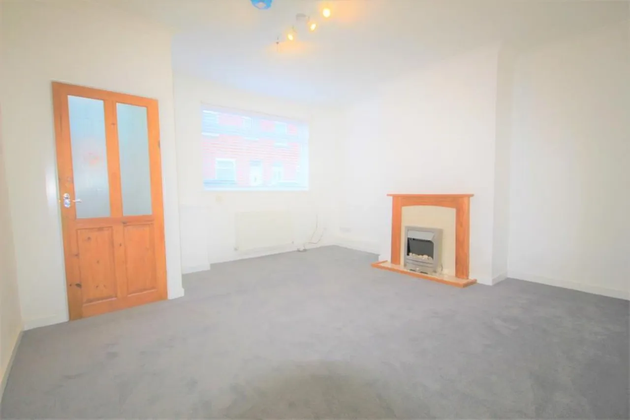 Poplar Avenue, Garforth, LS25, photo 2