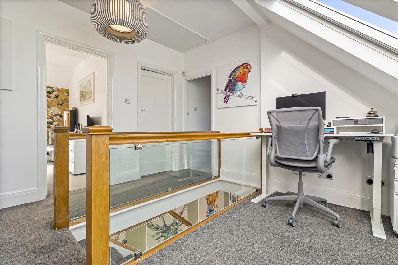 Alinora Crescent, Goring-By-Sea, Worthing, photo 21