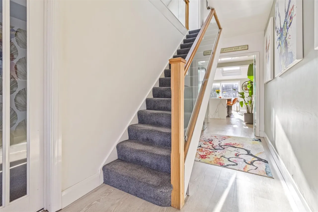 Alinora Crescent, Goring-By-Sea, Worthing, photo 26