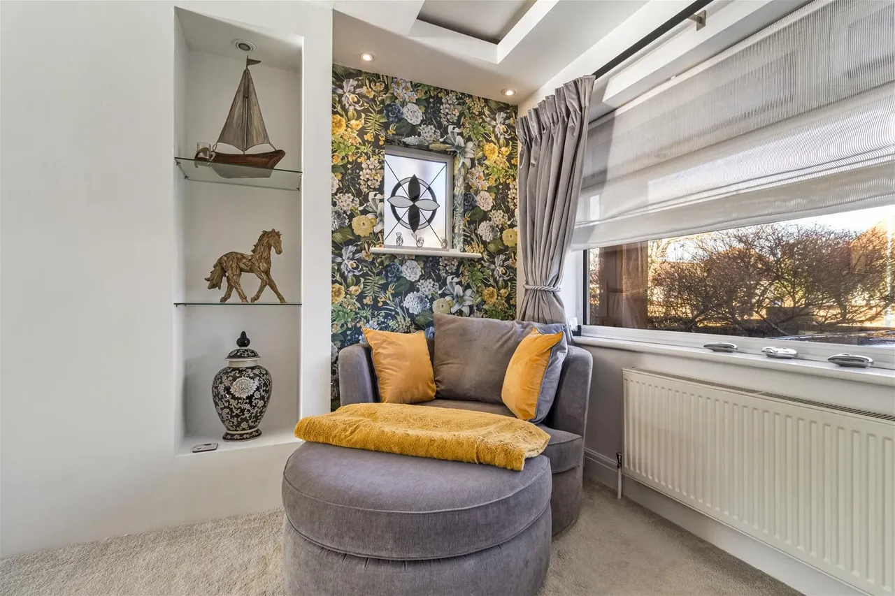 Alinora Crescent, Goring-By-Sea, Worthing, photo 27