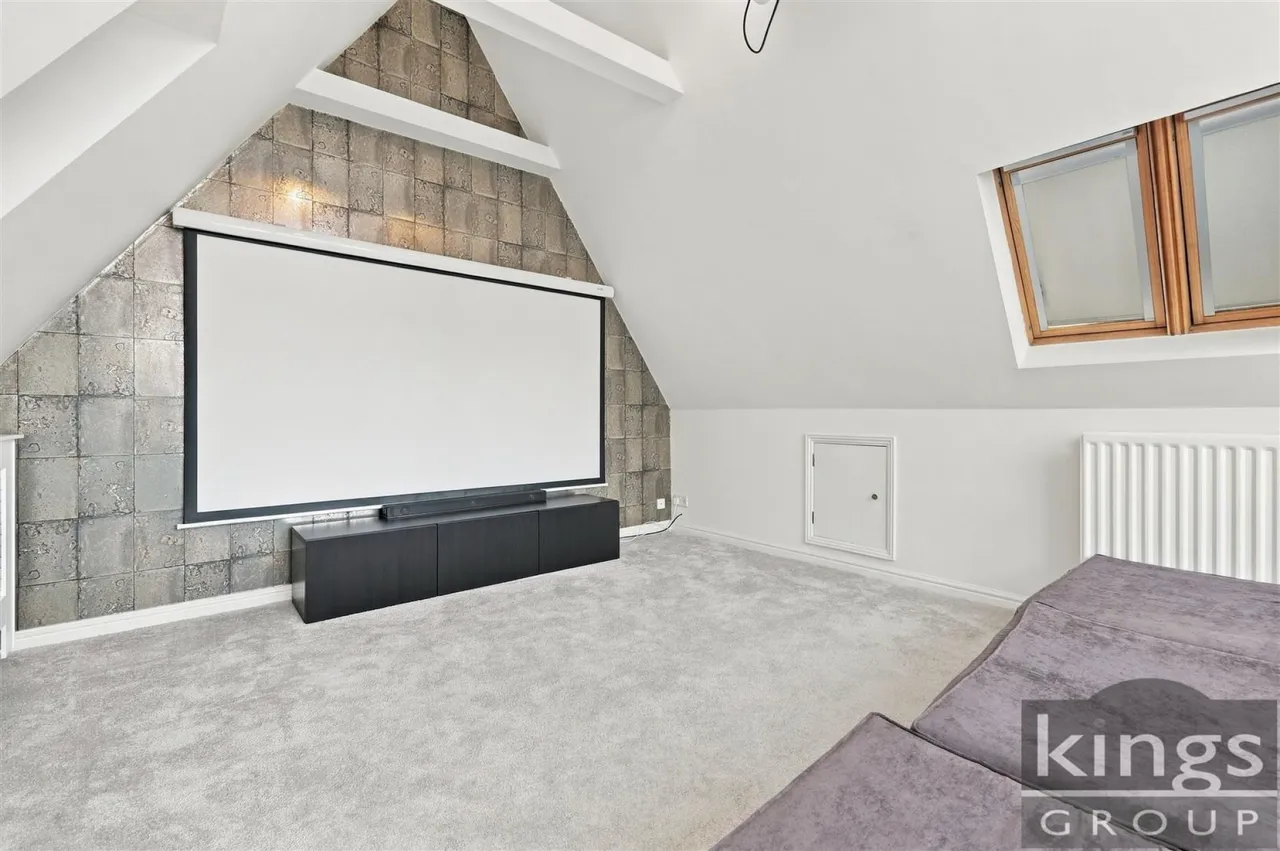 Davenport, Harlow, photo 25