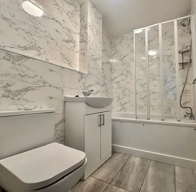 Mallards Court, Ley Street, IG1, photo 4