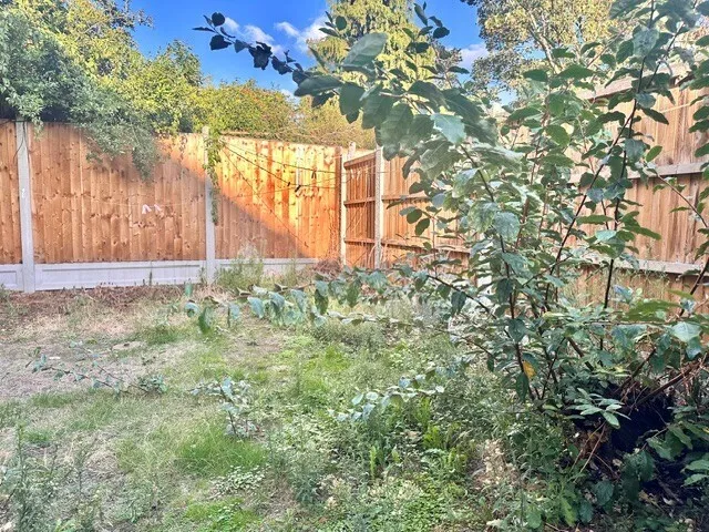 Mallards Court, Ley Street, IG1, photo 8