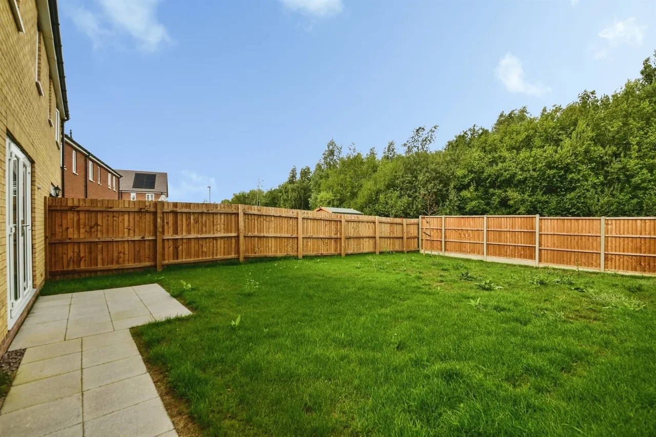 Curlew Road, Boston, PE21, photo 18