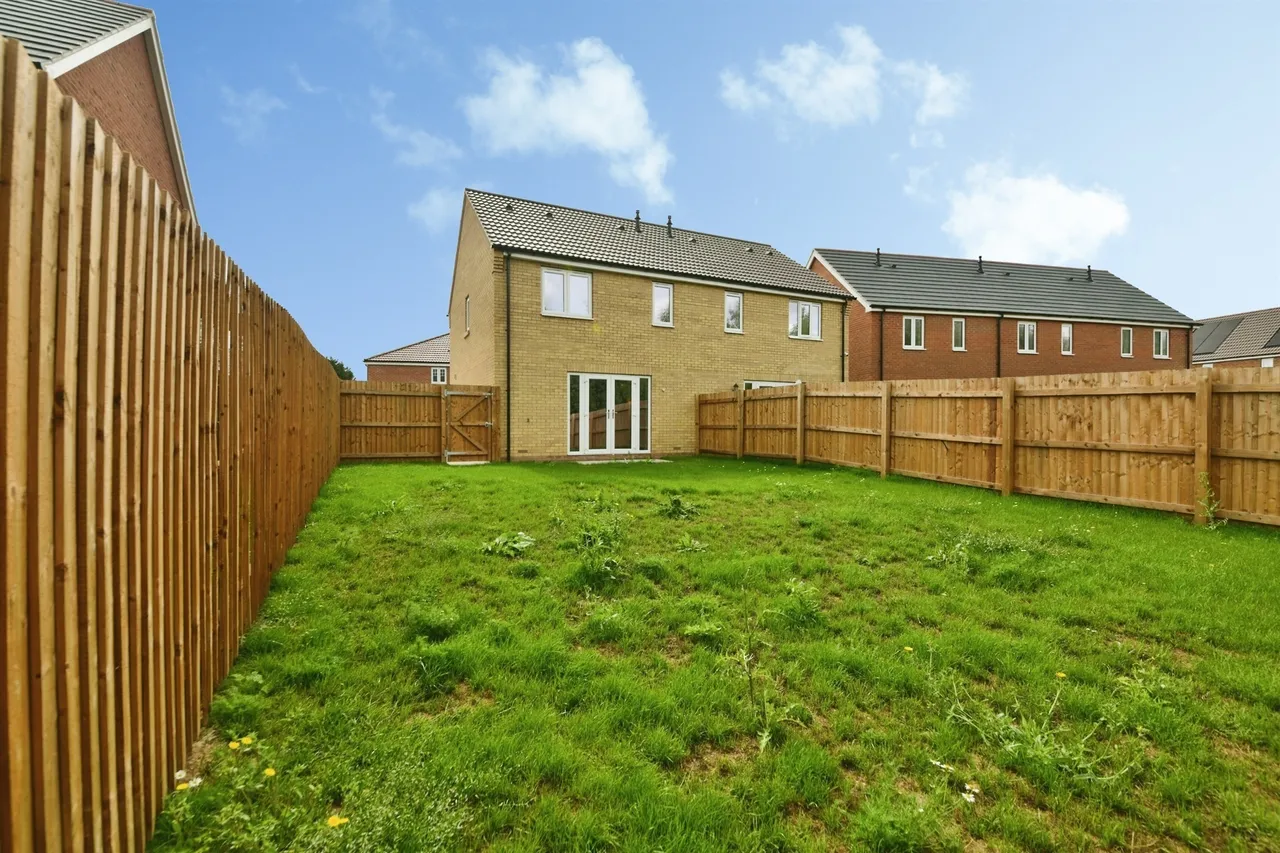 Curlew Road, Boston, PE21, photo 19