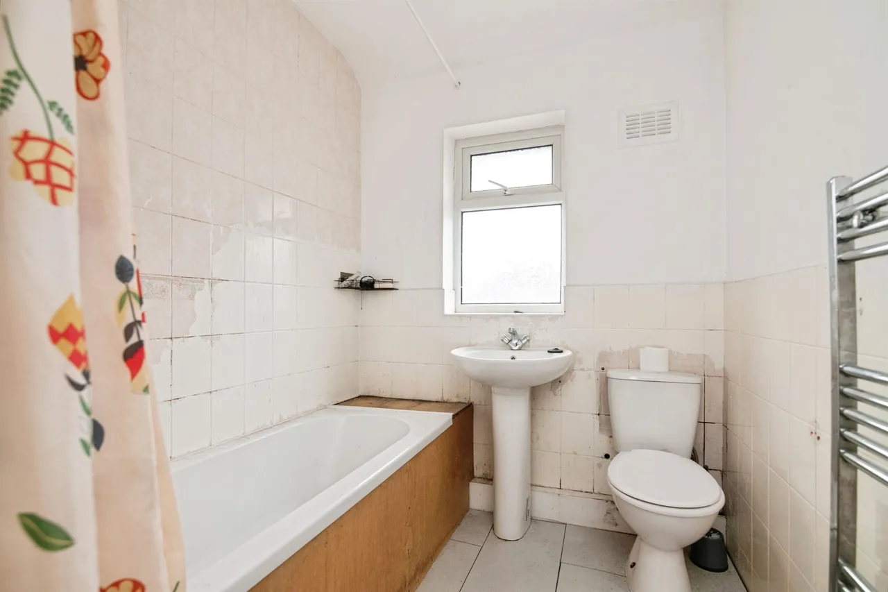 Grindleford Road, Great Barr, B42, photo 13