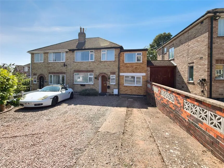 5 bed house for sale — Jean Drive, Leicester, Leicestershire, LE4