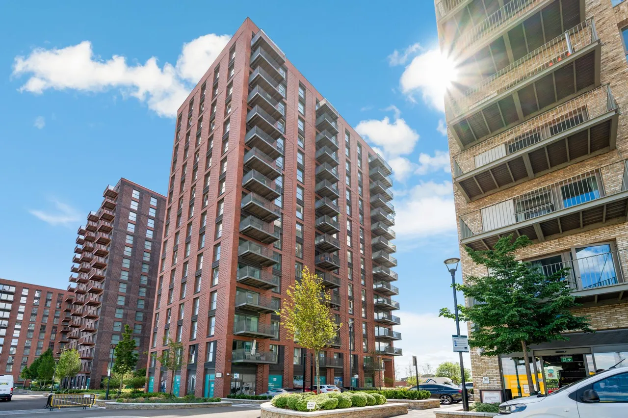 Grand Union, Alperton, HA0, photo 7