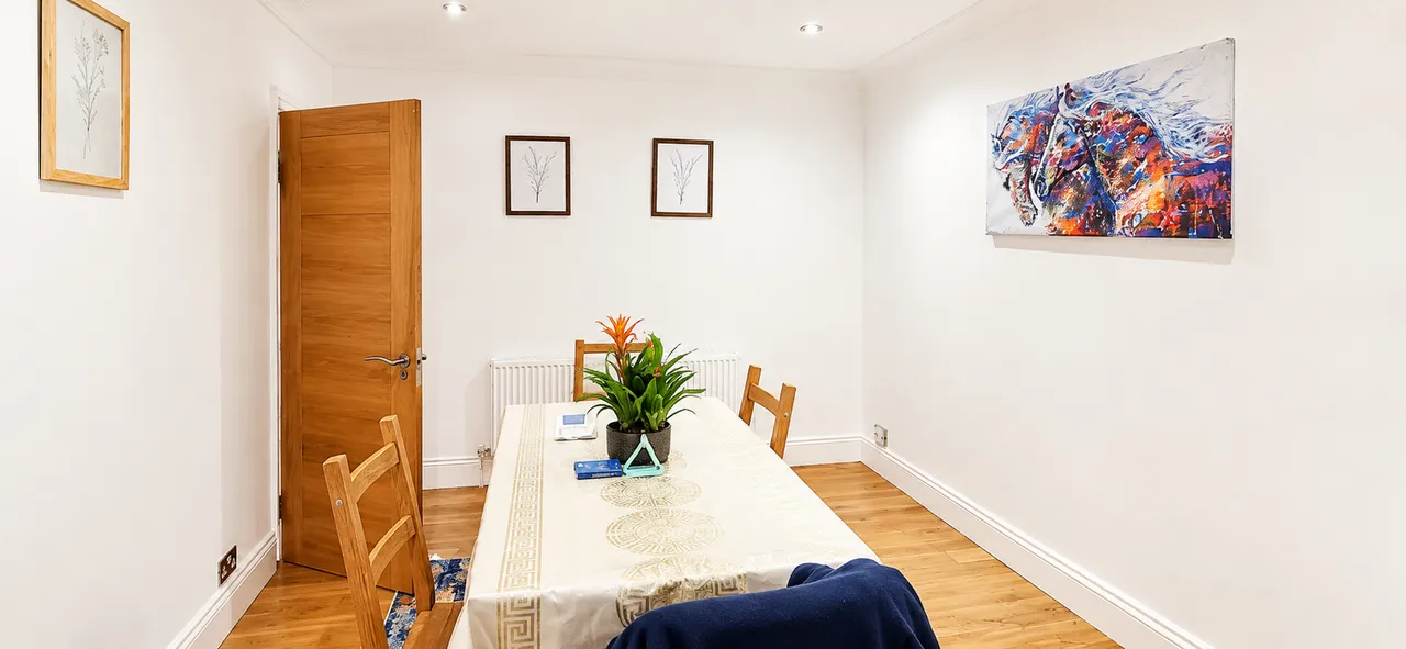 Barmouth Avenue, Medway Village, UB6, photo 22