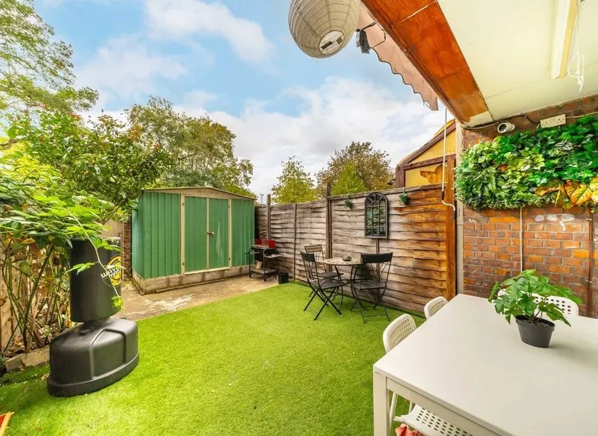 Carey Gardens, South Lambeth, SW8, photo 7