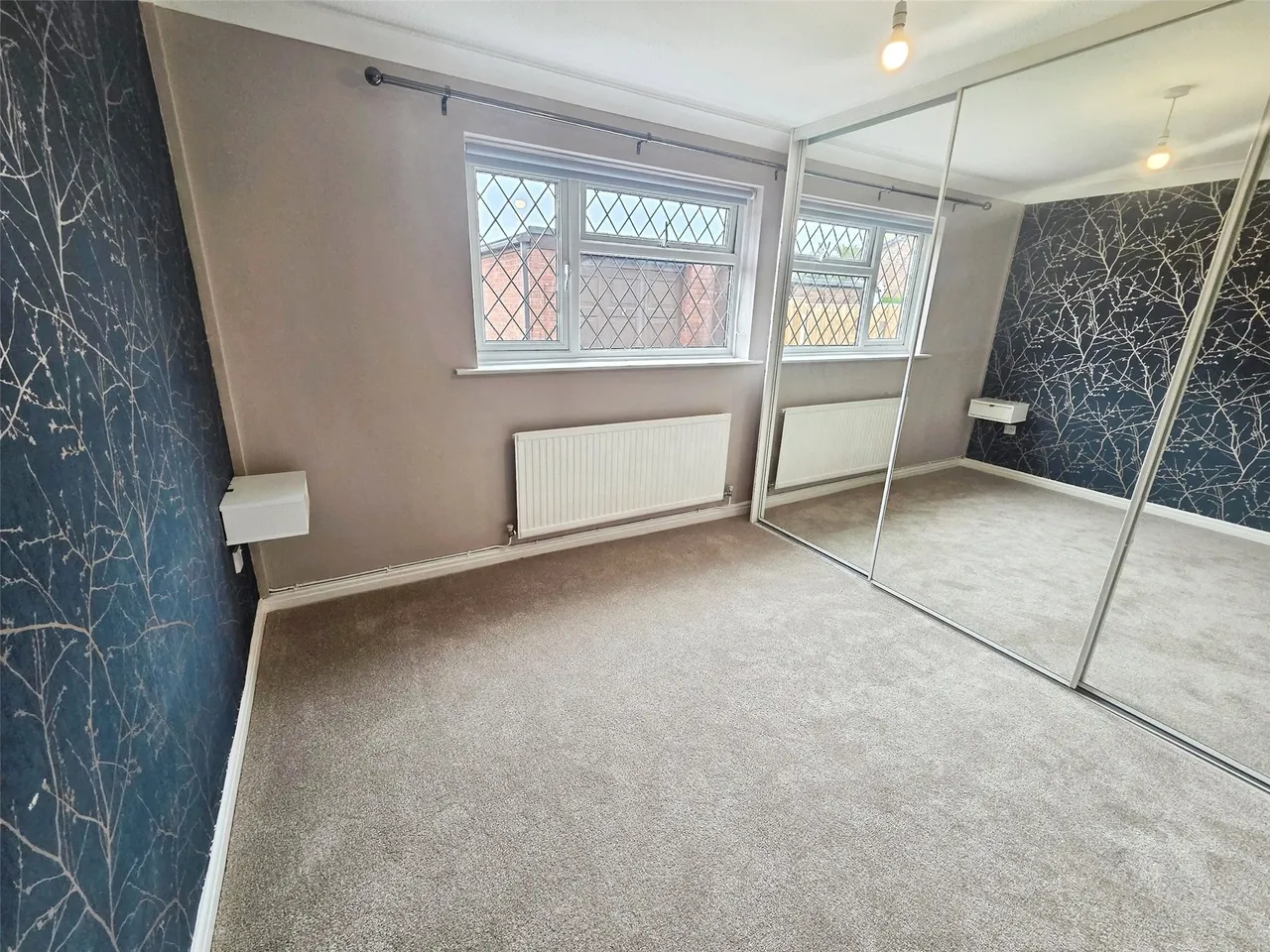 Vine Road, Great Sutton, CH66, photo 5