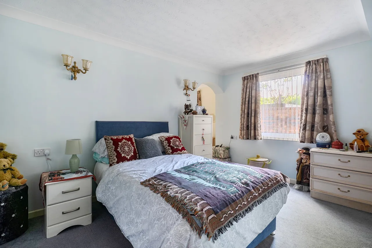 Station Road, Warminster, BA12, photo 12