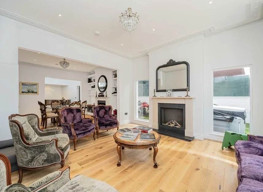 Heathfield Gardens, Chiswick, W4, photo 2