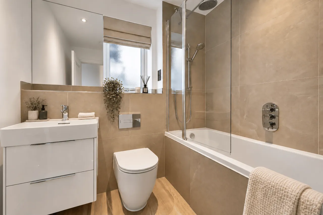 Russell Road, Toddington, LU5, photo 9