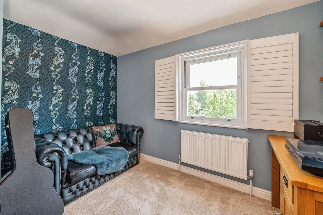 Laindon Common Road, Little Burstead, Billericay, Essex, CM12, photo 13