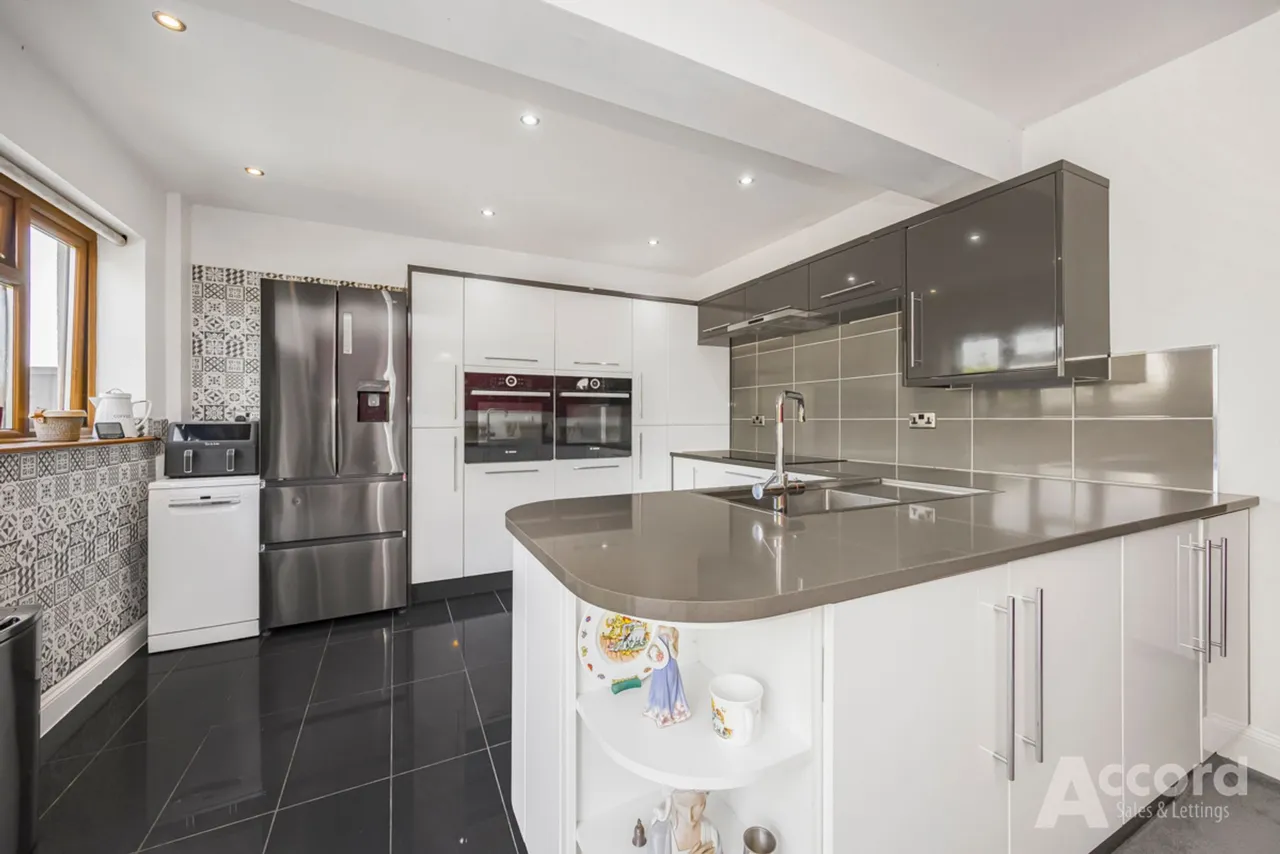 Church Lane, Upminster, RM14, photo 9