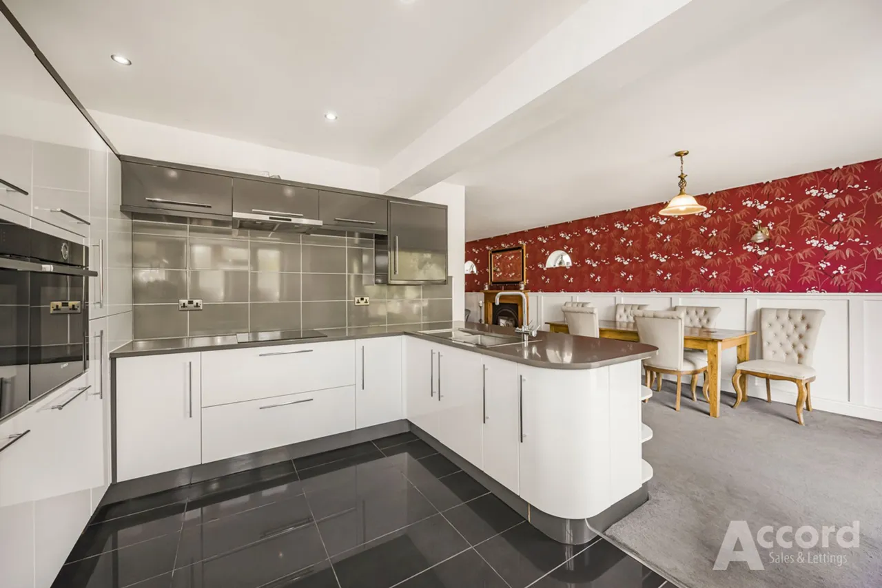 Church Lane, Upminster, RM14, photo 11