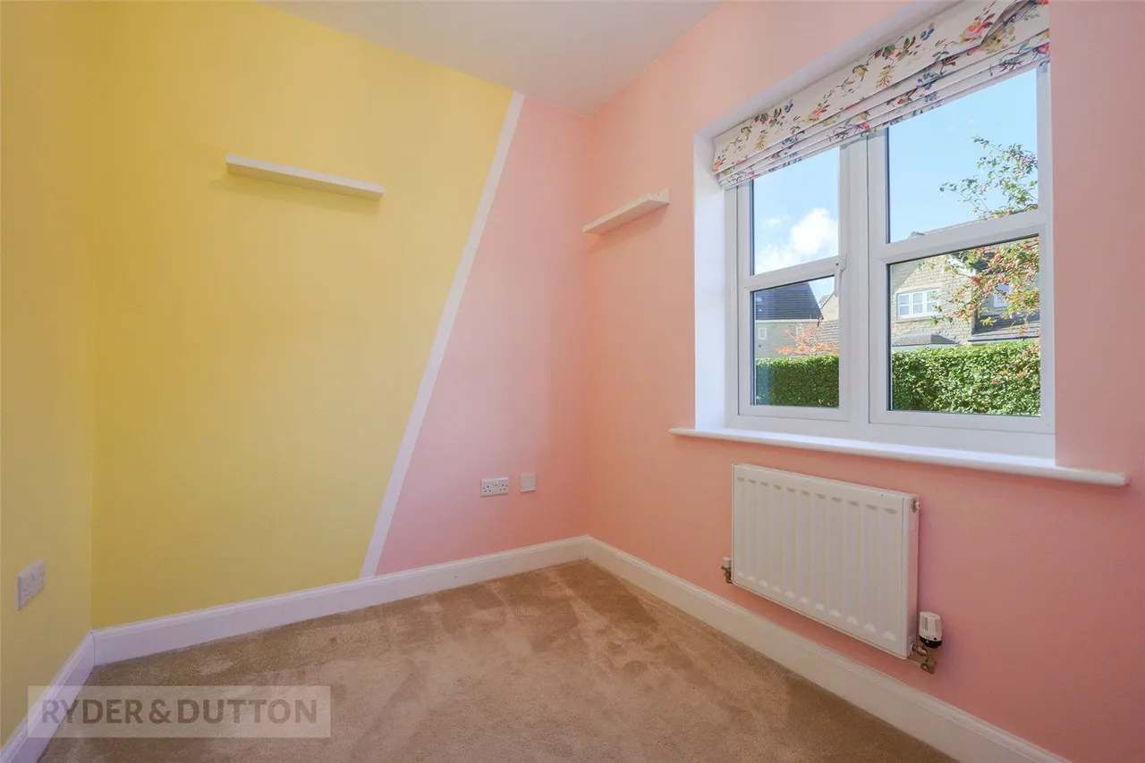 Tennyson Avenue, Lindley, HD3, photo 12