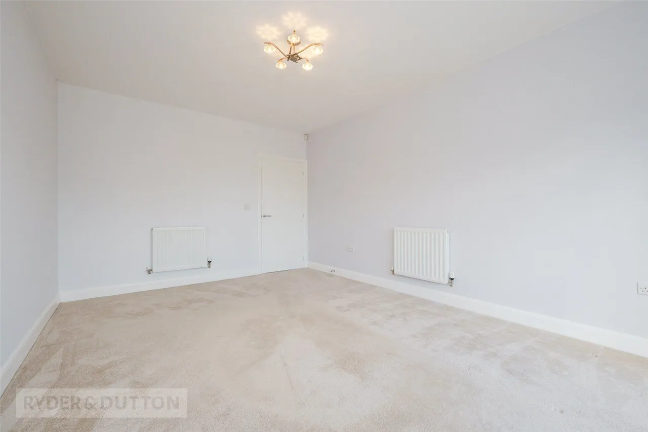 Tennyson Avenue, Lindley, HD3, photo 8
