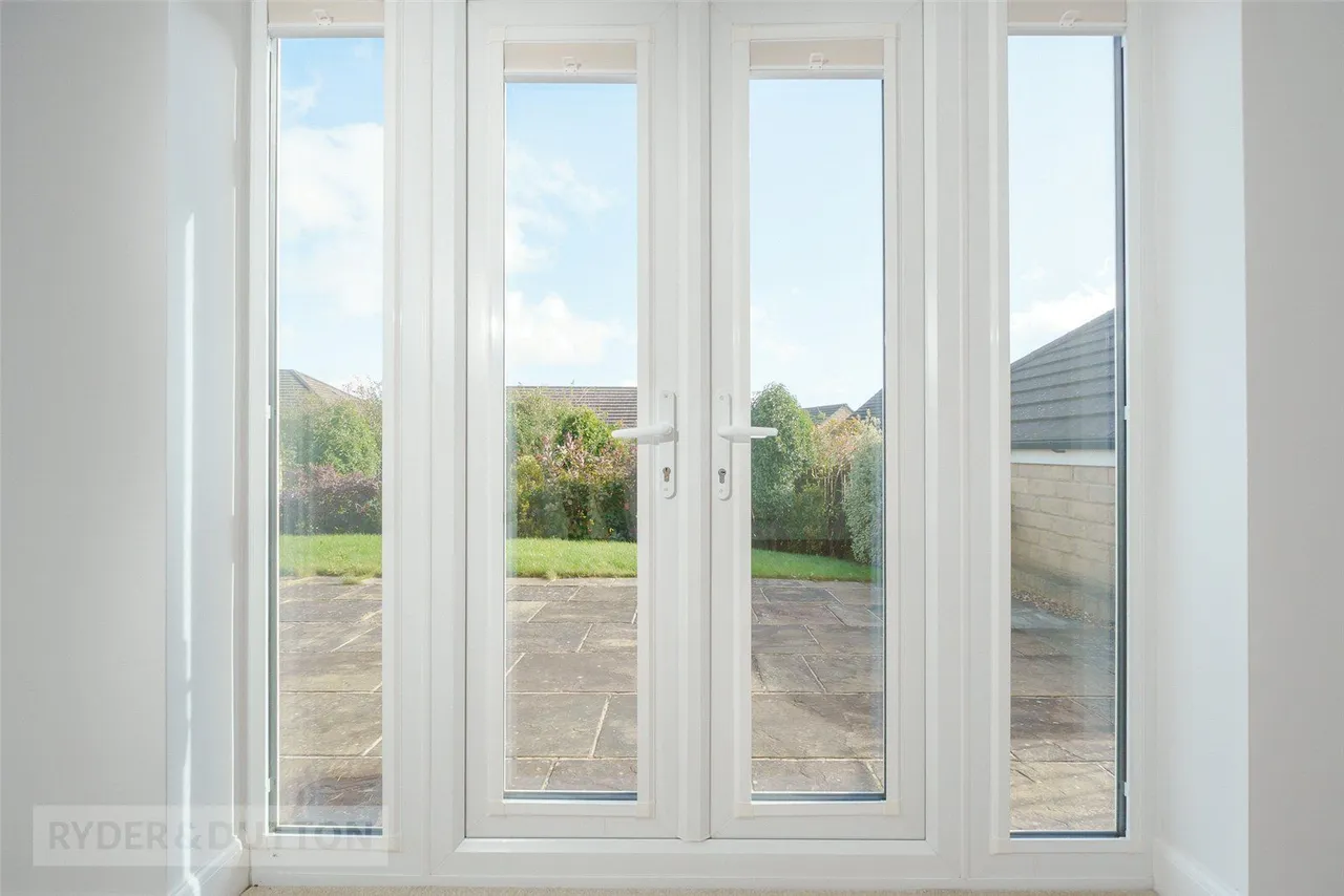 Tennyson Avenue, Lindley, HD3, photo 9