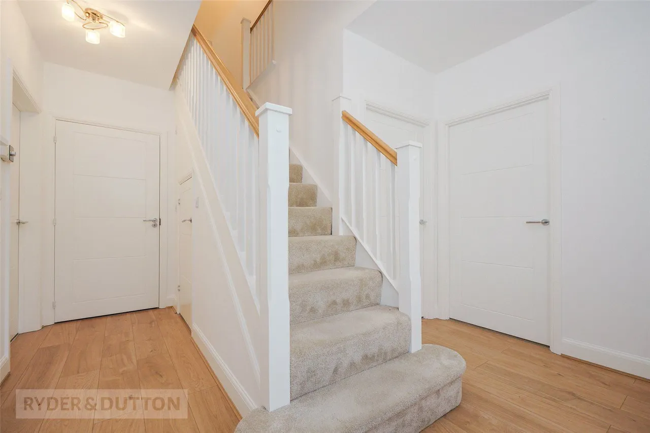 Tennyson Avenue, Lindley, HD3, photo 10