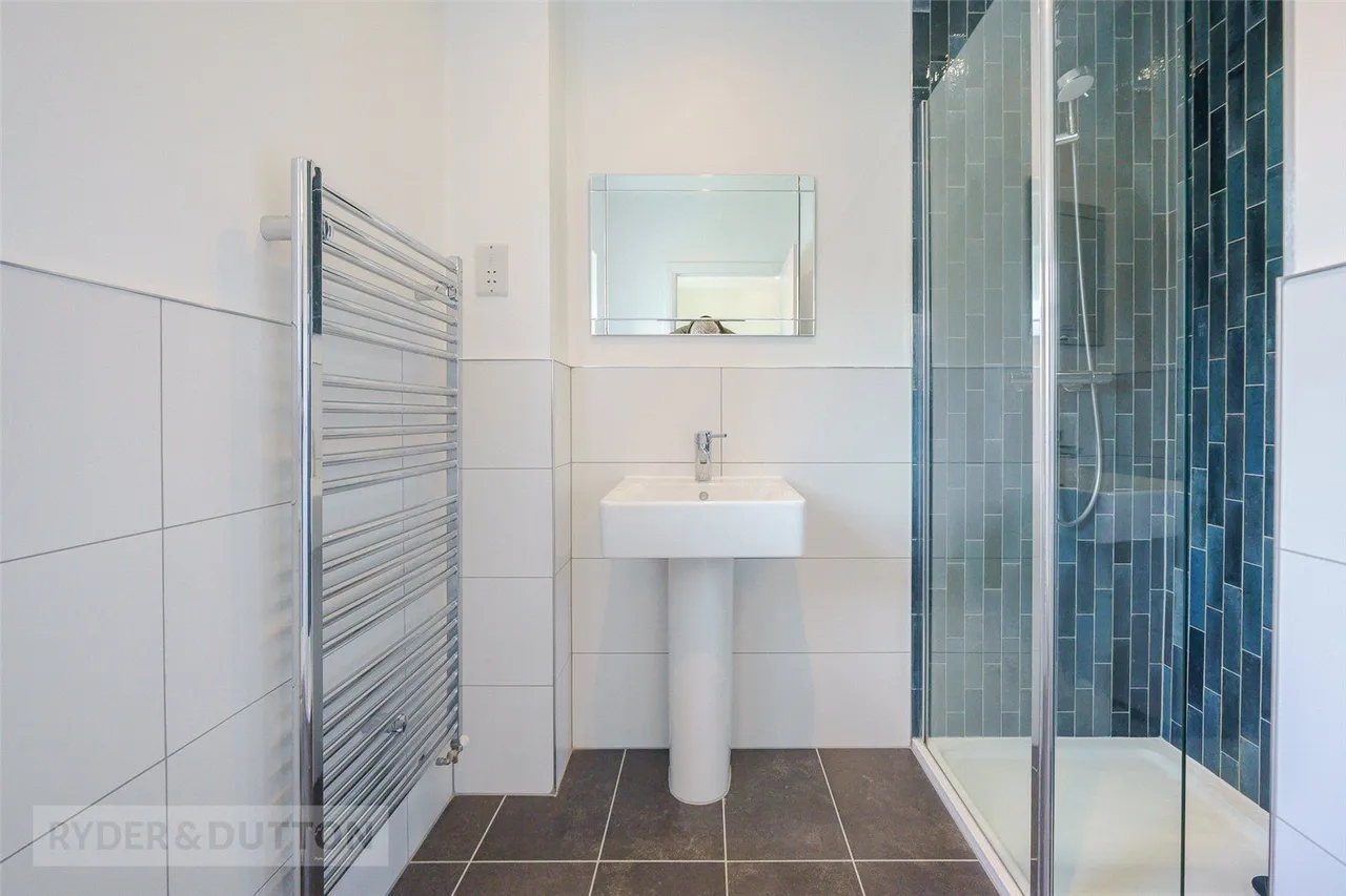 Tennyson Avenue, Lindley, HD3, photo 18