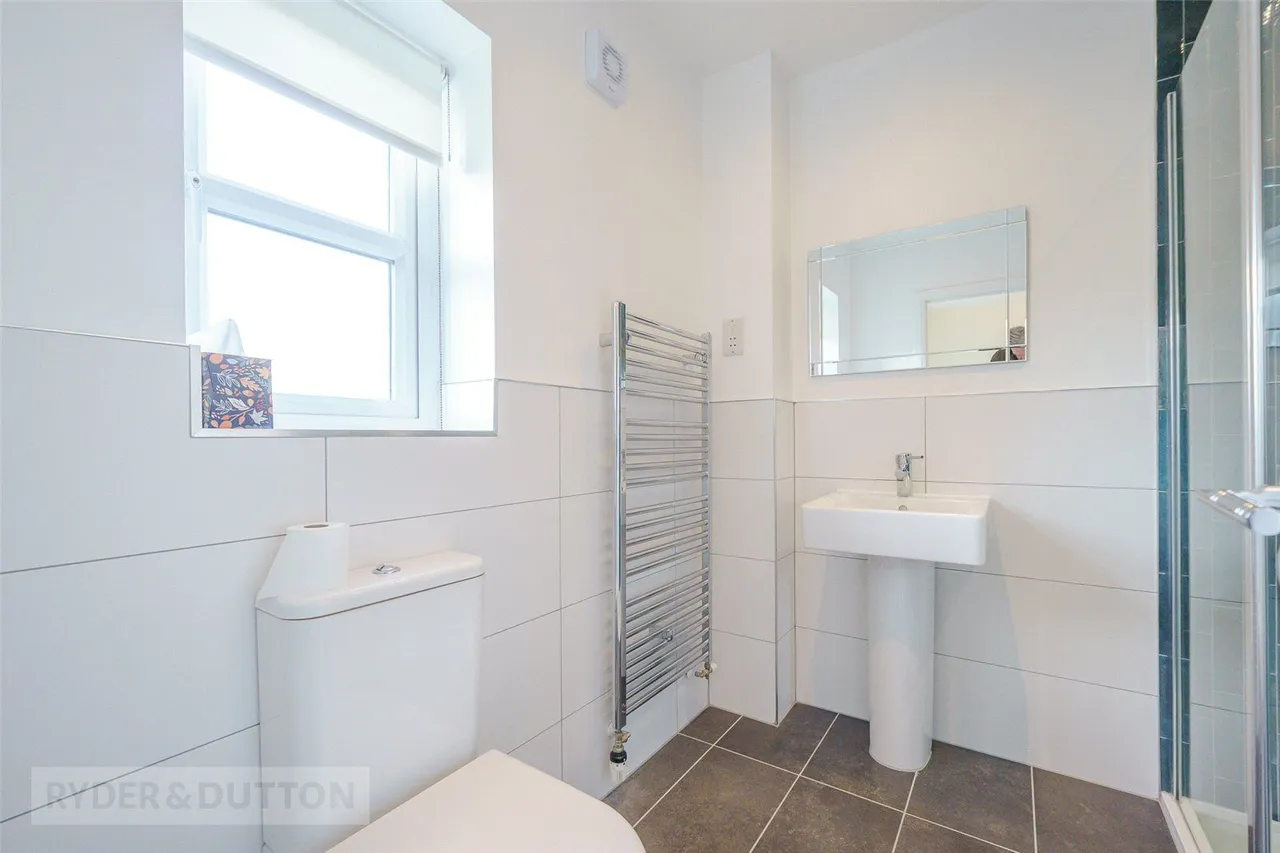 Tennyson Avenue, Lindley, HD3, photo 19