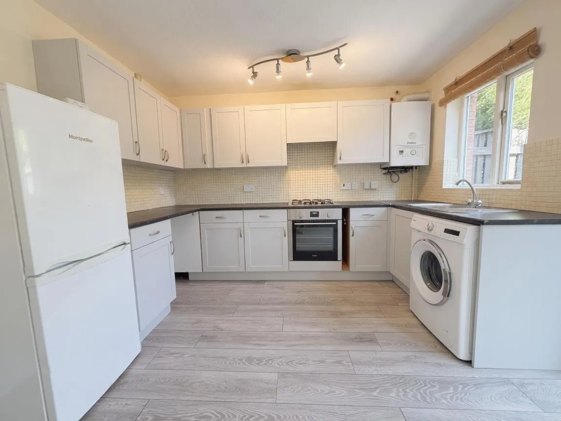 Gladewood Close, Wilmslow, SK9, photo 11