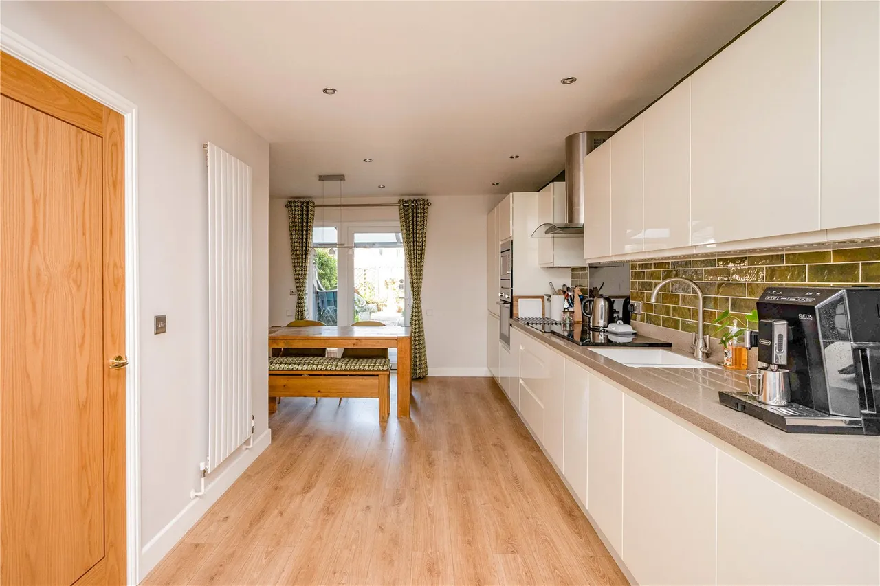 Newton Square, Bromsgrove, Worcestershire, B60 3GB, photo 8