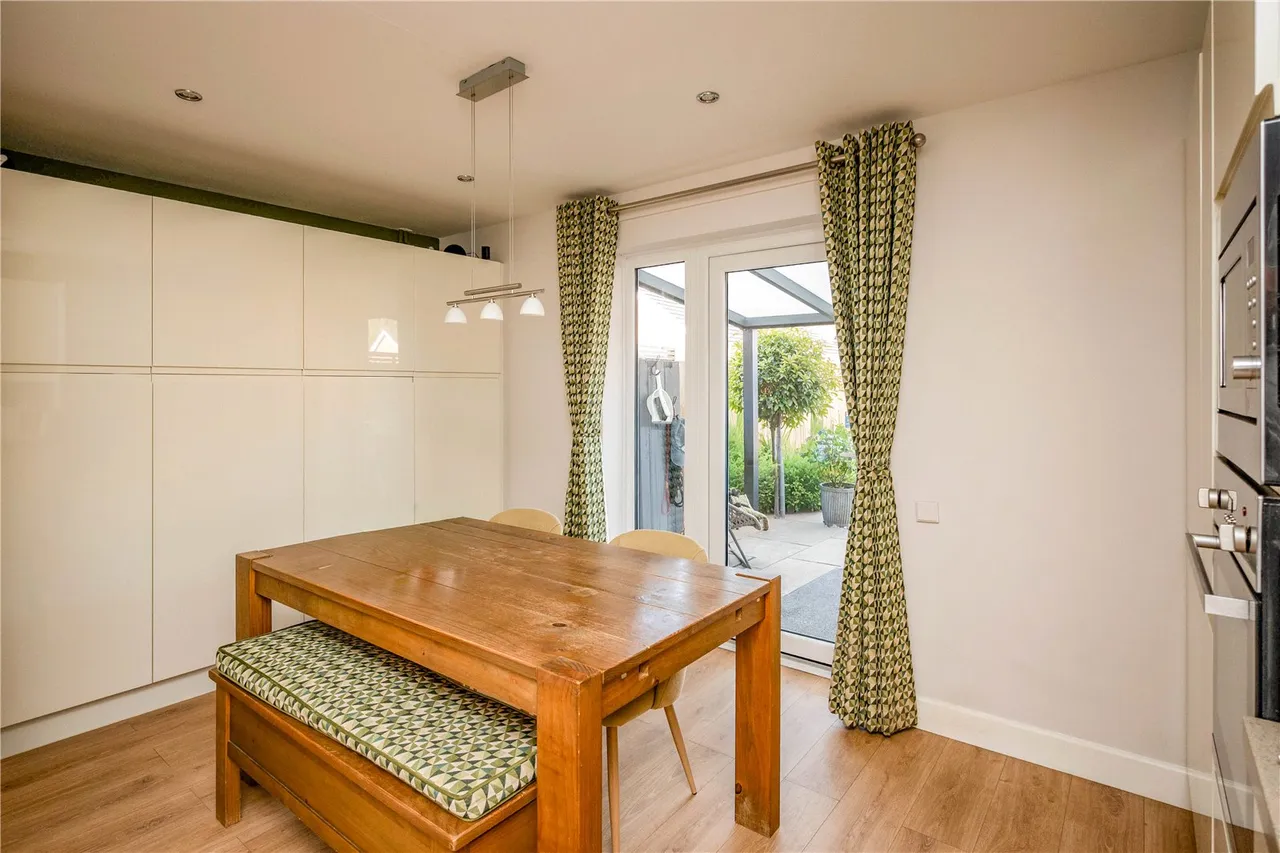 Newton Square, Bromsgrove, Worcestershire, B60 3GB, photo 9