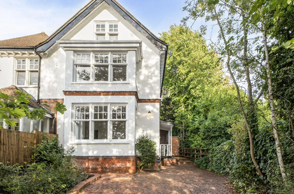 Russell Hill, Purley CR8 2JA, photo 25