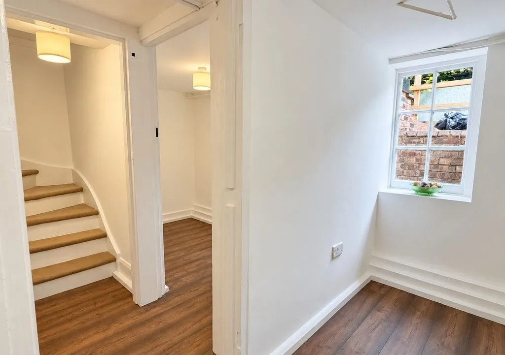 Russell Hill, Purley CR8 2JA, photo 26