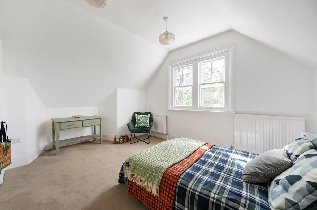 Russell Hill, Purley CR8 2JA, photo 17