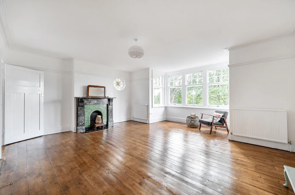 Russell Hill, Purley CR8 2JA, photo 12