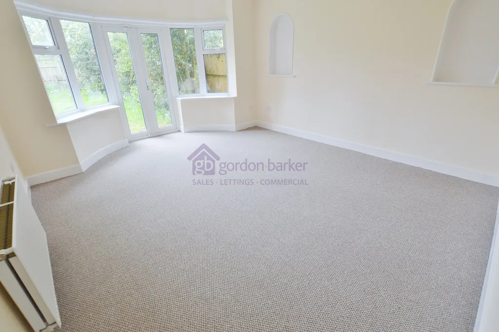 Wimborne Road, Kinson, Bournemouth, BH10 7AS, photo 3