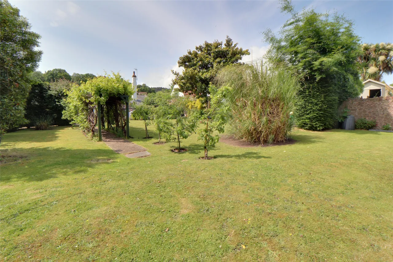 Combeland Road, Alcombe, TA24, photo 7