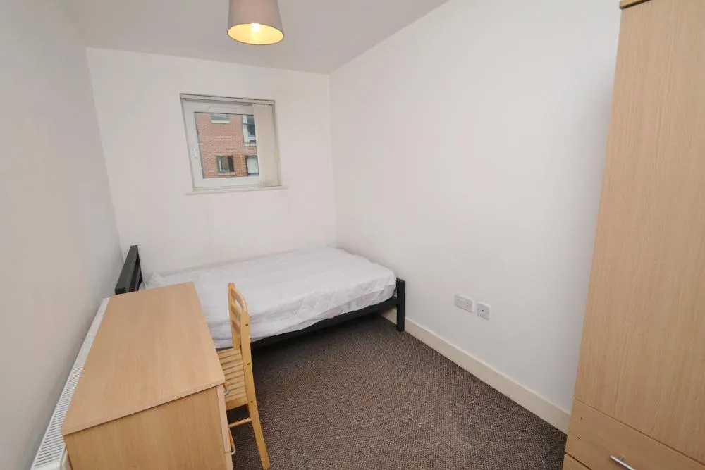 Plymouth View, Ardwick, M13, photo 8