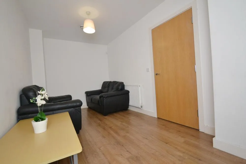 Plymouth View, Ardwick, M13, photo 6
