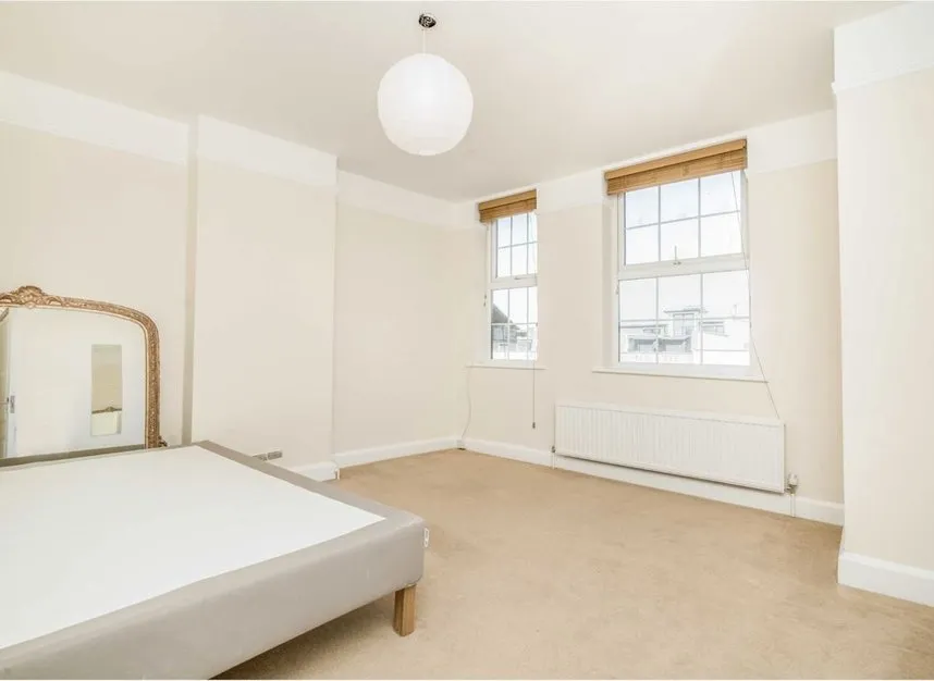 Goldhawk Road, Shepherds Bush, W12, photo 2