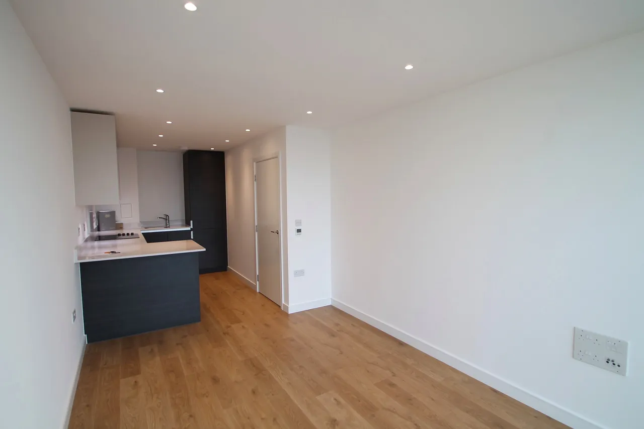 Pinnacle Apartments, Croydon, CR0, photo 5