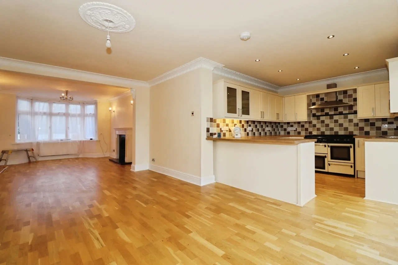 Hambrook Lane, Stoke Gifford, Bristol, Gloucestershire, BS34, photo 2