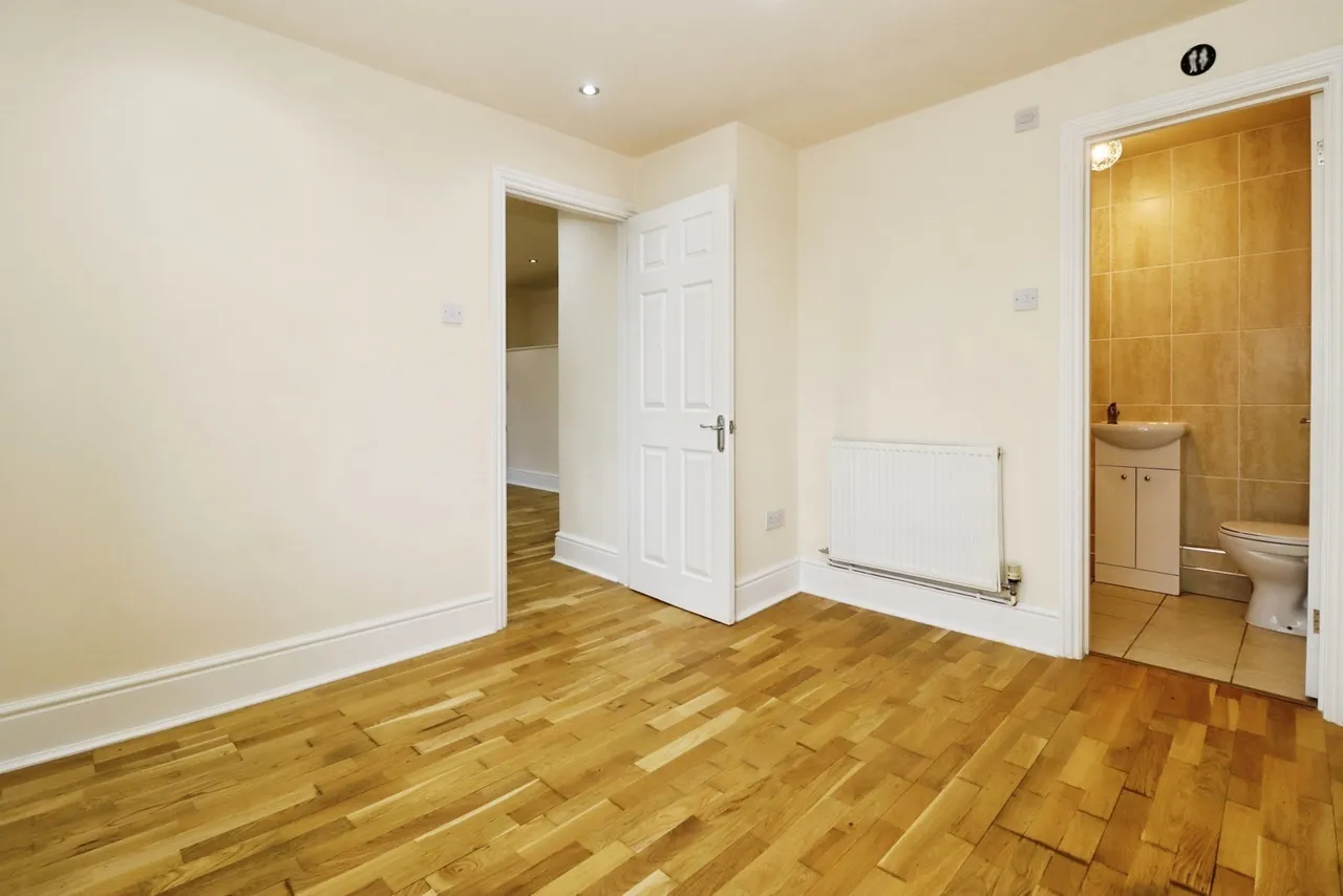 Hambrook Lane, Stoke Gifford, Bristol, Gloucestershire, BS34, photo 11