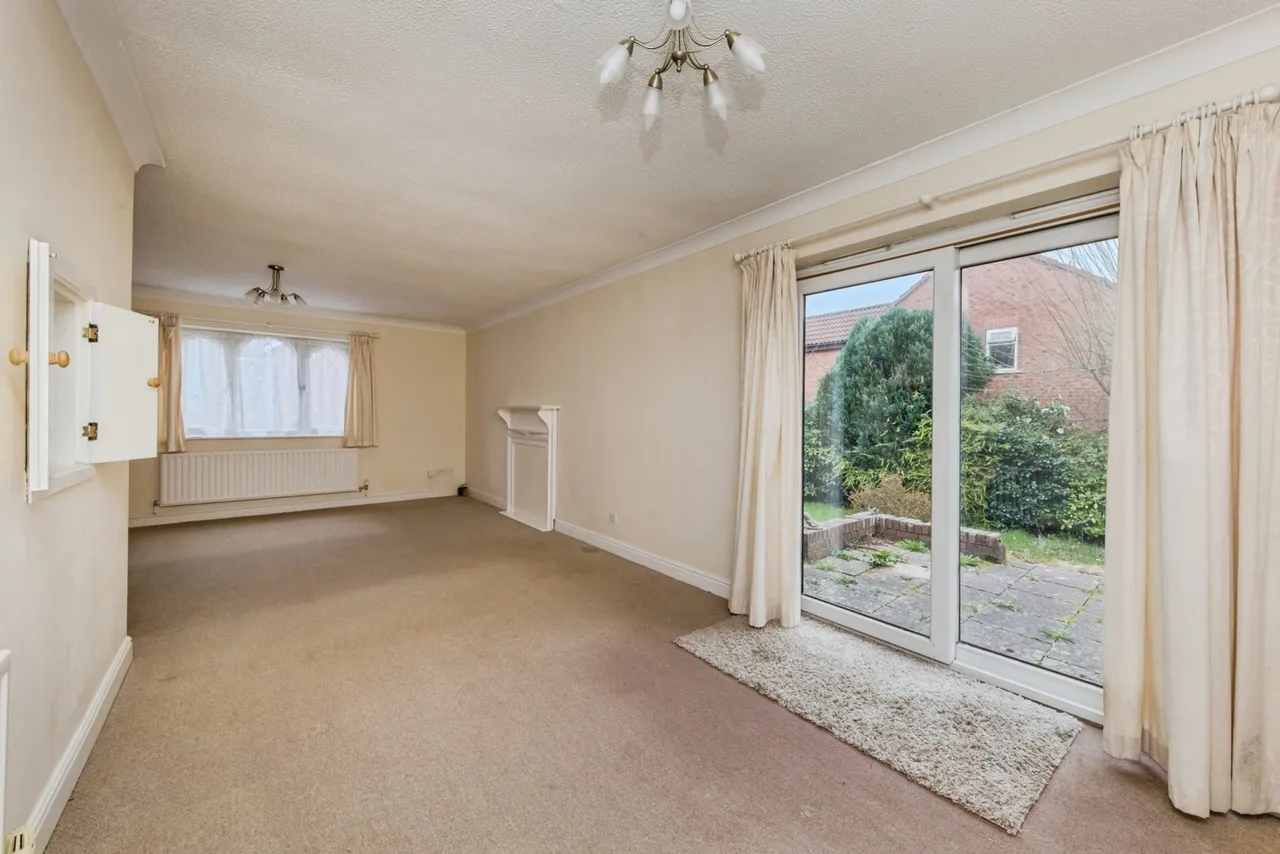 Drummond Way, Macclesfield, Cheshire, SK10, photo 6