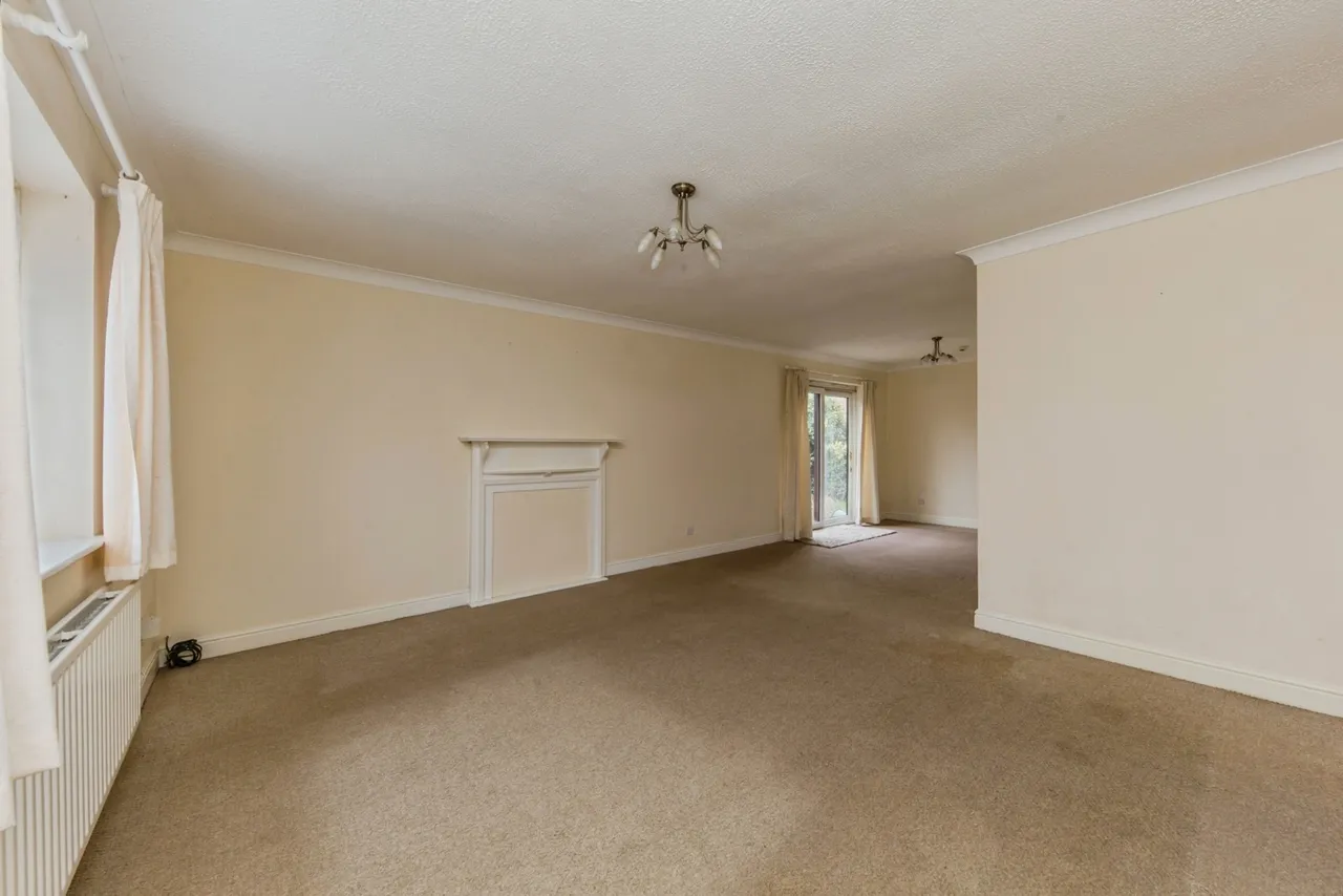 Drummond Way, Macclesfield, Cheshire, SK10, photo 15