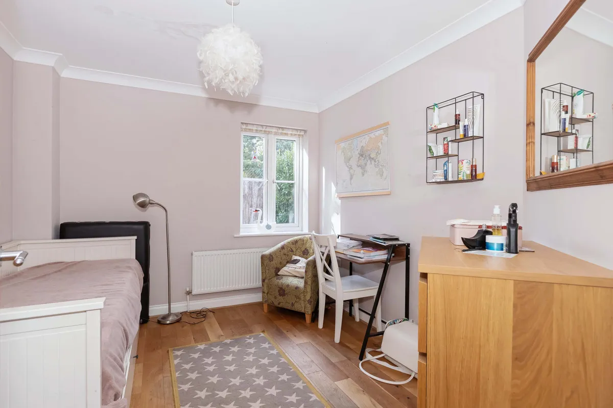 Brighton, BN42 4HB, photo 9