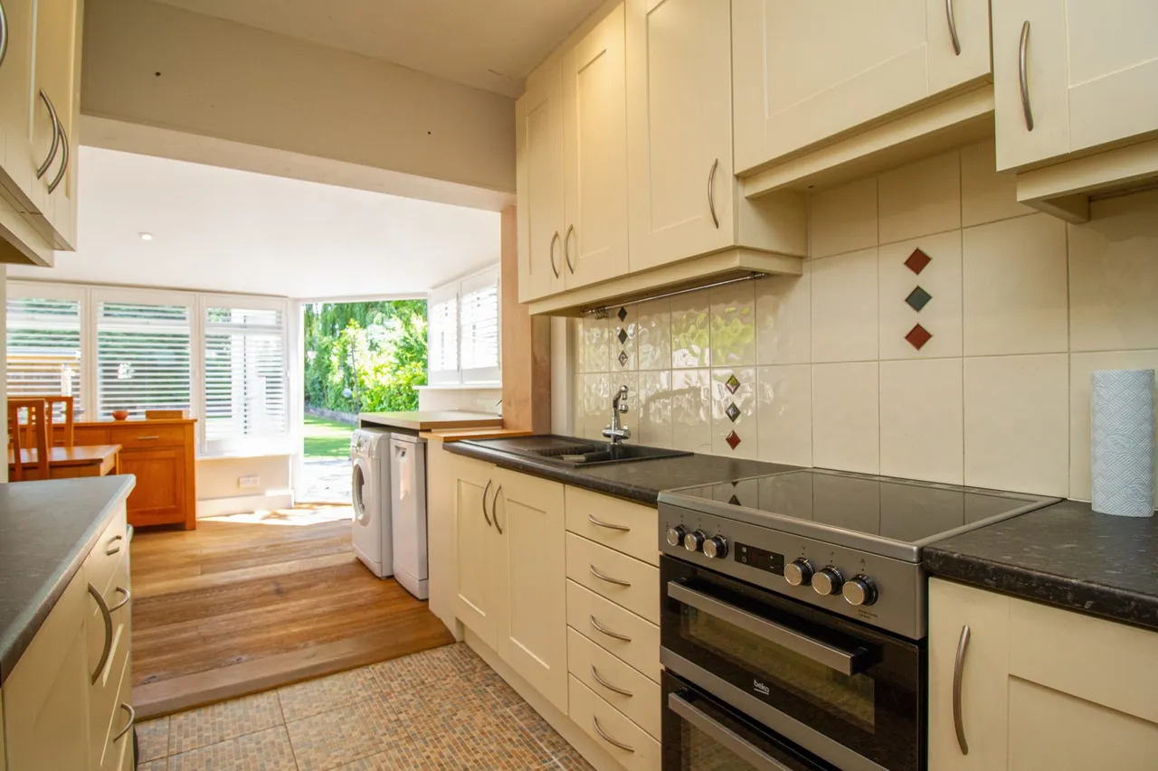 Wood Lane, Fleet, GU51 3EA, photo 5