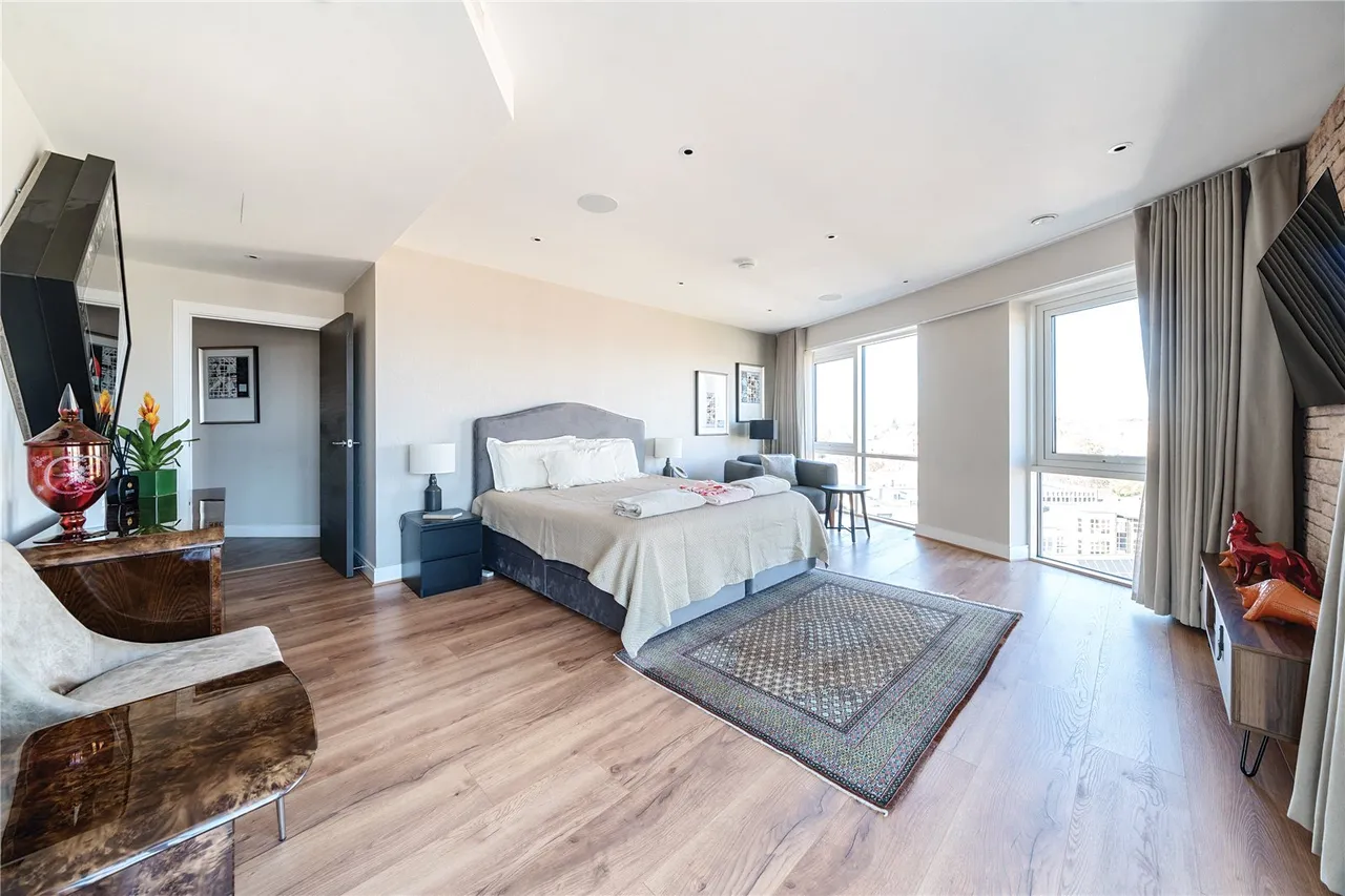 Dickens Yard, Ealing, W5, photo 24